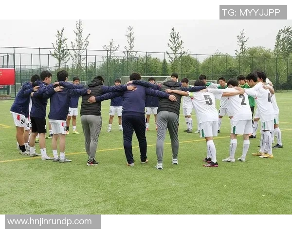 赛后分析：西安足球队与成都足球队的团队协作表现及其影响探讨